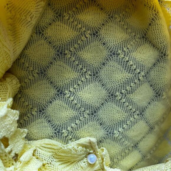 Vtg 60s pointelle scallop ruffle cardigan sweater small butter yellow - Picture 9 of 11